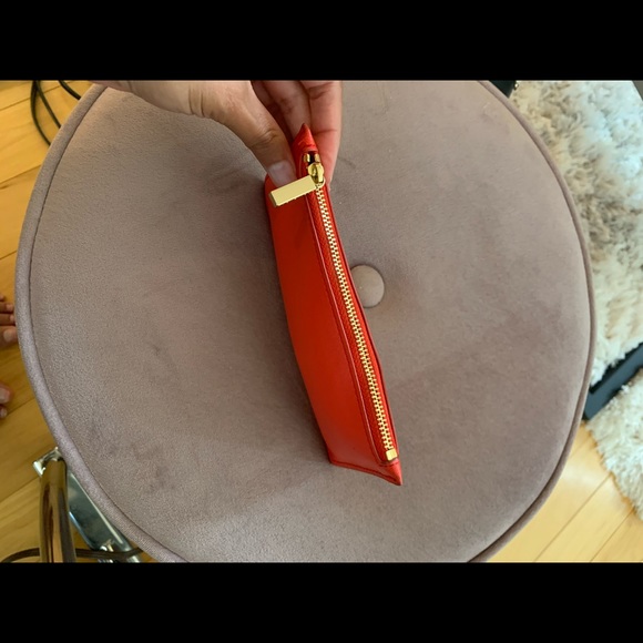 Tory Burch - Wallet with change purse! - Picture 7 of 8